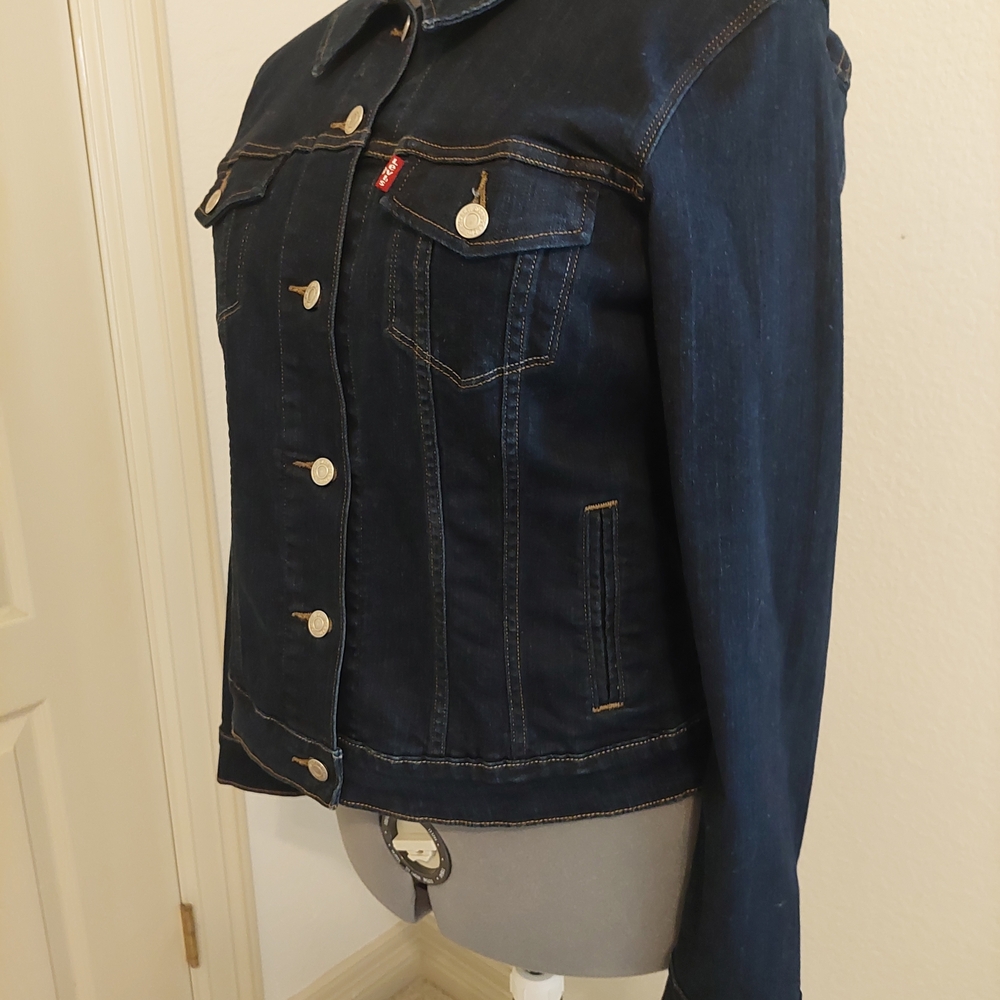 Levi's Trucker Dark Blue Denim Jacket - Picture 3 of 6